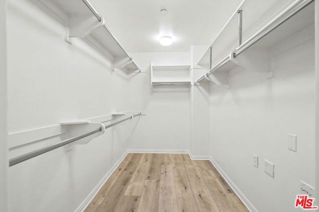 12021 Guerin Street 102, Studio City (los Angeles), CA 91604