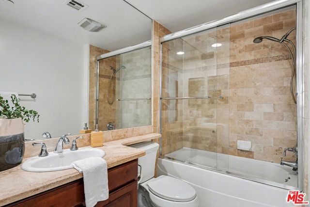 12021 Guerin Street 102, Studio City (los Angeles), CA 91604