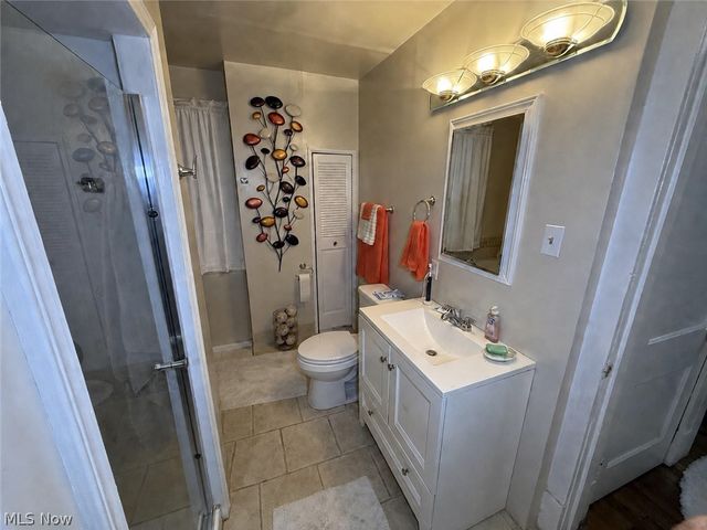 514 E 118th Street, Cleveland, OH 44108