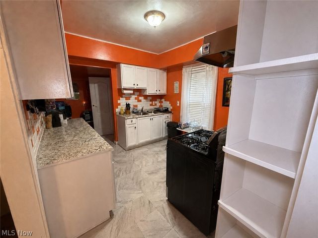 514 E 118th Street, Cleveland, OH 44108