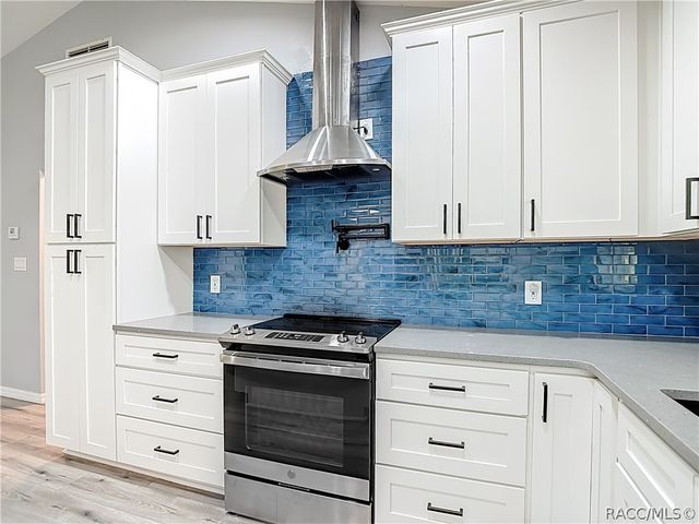 884 W Massachusetts Street, Hernando, FL 34442