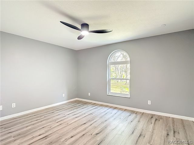 884 W Massachusetts Street, Hernando, FL 34442