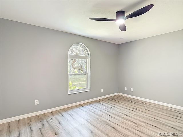 884 W Massachusetts Street, Hernando, FL 34442