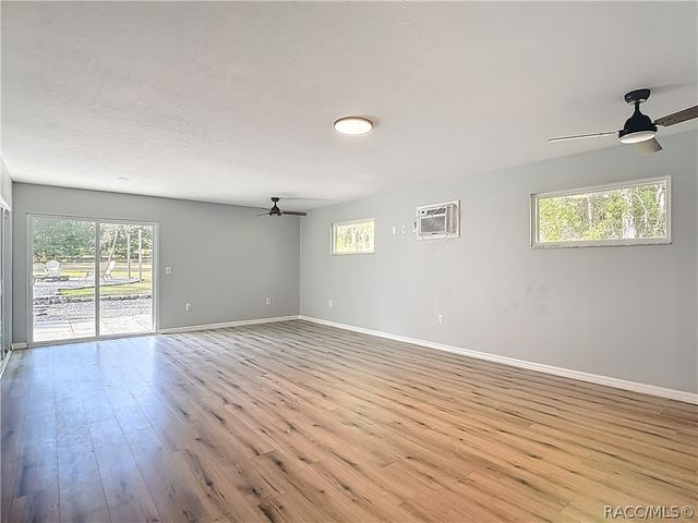 884 W Massachusetts Street, Hernando, FL 34442