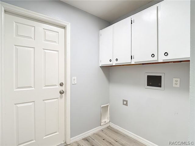 884 W Massachusetts Street, Hernando, FL 34442