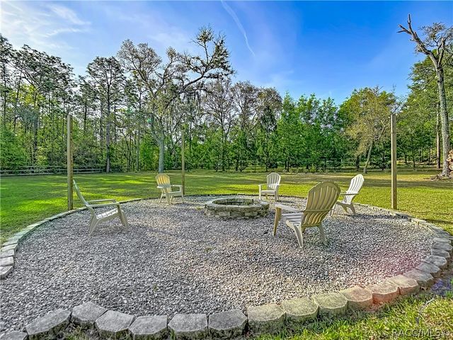 884 W Massachusetts Street, Hernando, FL 34442