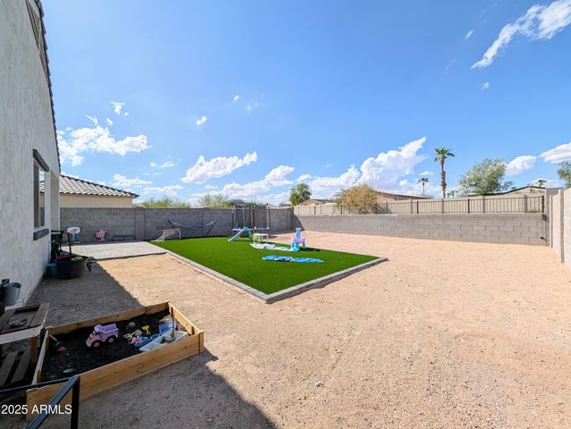 24458 W VERLEA Drive, Buckeye, AZ 85326