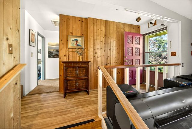 1971 Pioneer Road, Talent, OR 97540