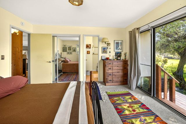 1971 Pioneer Road, Talent, OR 97540