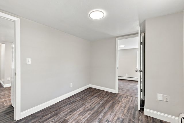 174,5 Lakeview Ave, Taunton, MA 02780