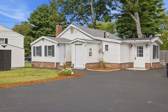 174,5 Lakeview Ave, Taunton, MA 02780