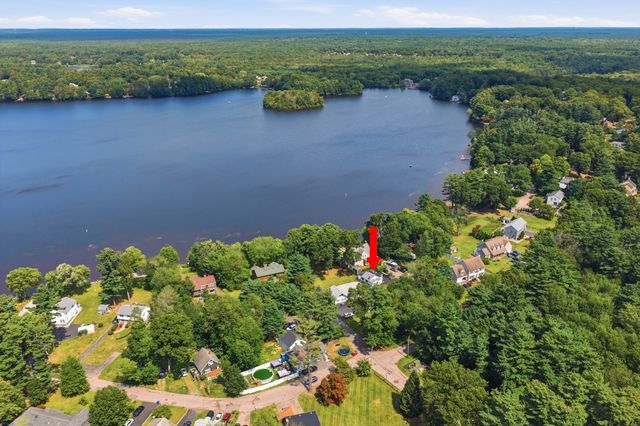 174,5 Lakeview Ave, Taunton, MA 02780