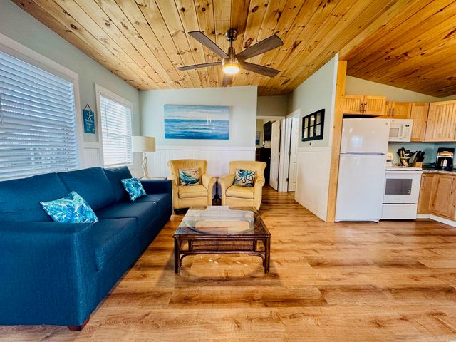 6001 - 1162 S Kings Hwy., Myrtle Beach, SC 29575