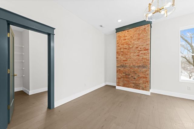 5702 Peabody Avenue, Cincinnati, OH 45227