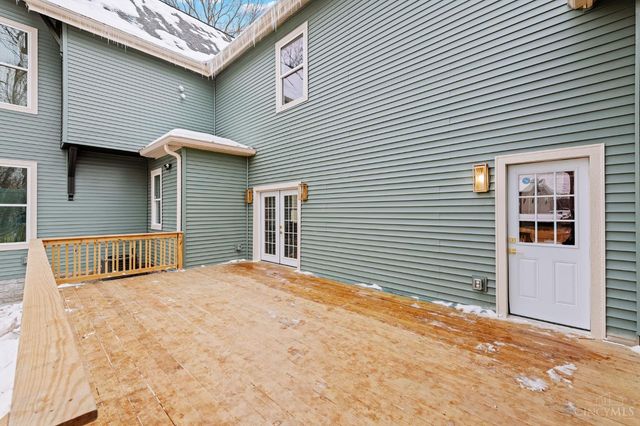 5702 Peabody Avenue, Cincinnati, OH 45227