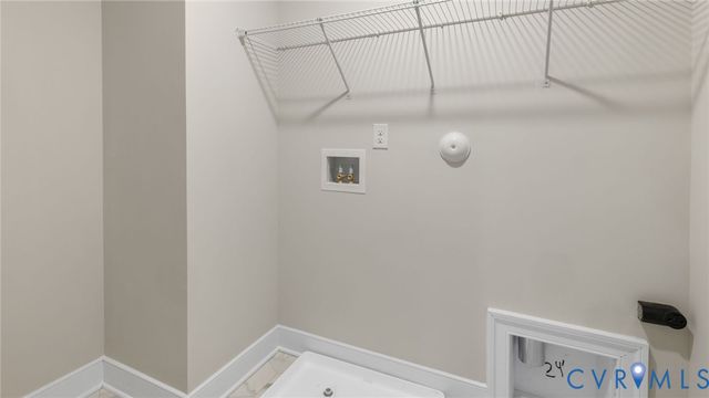 4893 Donner Ct, Quinton, VA 23141