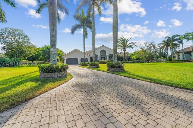 13253 SW 25th Pl, Davie, FL 33325