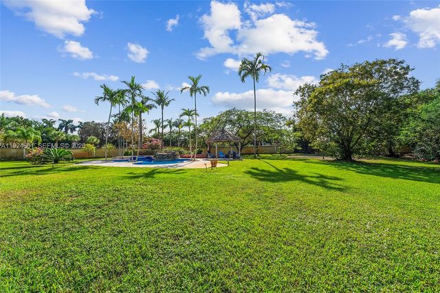 13253 SW 25th Pl, Davie, FL 33325