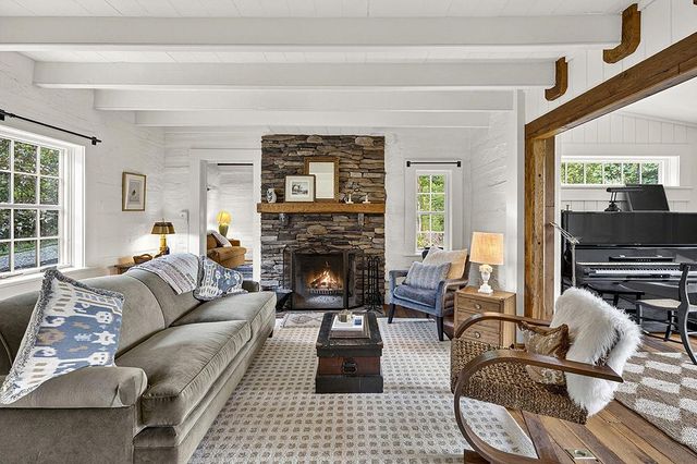 4439 OLD FORGE RD, Luray, VA 22835