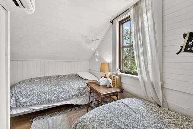 4439 OLD FORGE RD, Luray, VA 22835