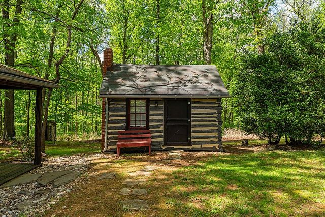 4439 OLD FORGE RD, Luray, VA 22835