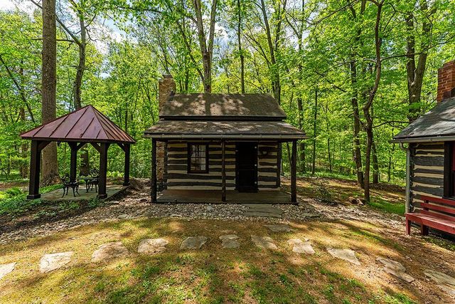 4439 OLD FORGE RD, Luray, VA 22835