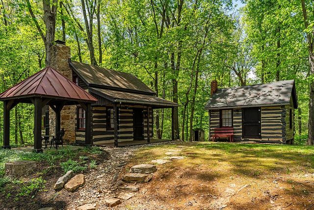 4439 OLD FORGE RD, Luray, VA 22835