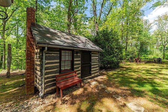 4439 OLD FORGE RD, Luray, VA 22835