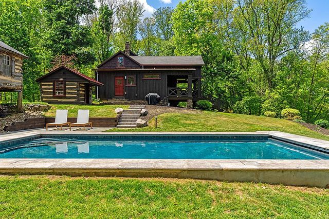 4439 OLD FORGE RD, Luray, VA 22835