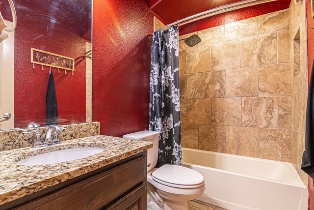 3925 Roma, Odessa, TX 79765