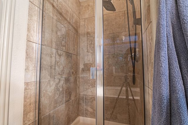 3925 Roma, Odessa, TX 79765