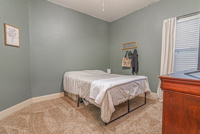 3925 Roma, Odessa, TX 79765