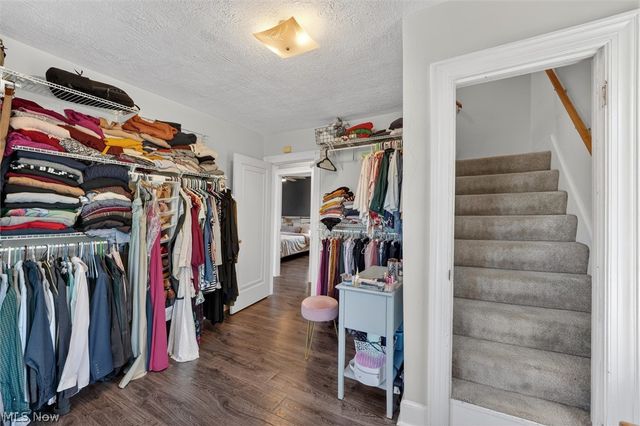 2059 15th Street, Cuyahoga Falls, OH 44223