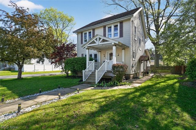 2059 15th Street, Cuyahoga Falls, OH 44223