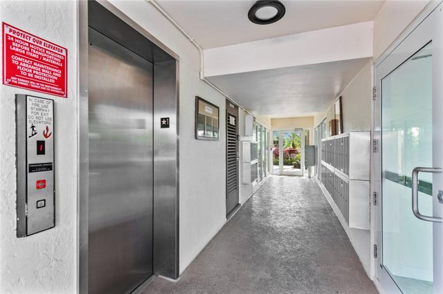 400 N Federal Highway 408, Deerfield Beach, FL 33441