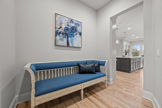 W248N2151 Kettle Cove COURT, Pewaukee, WI 53072