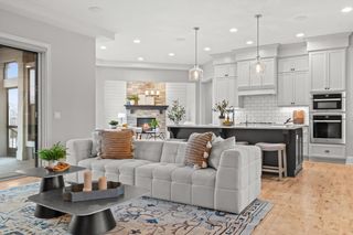 W248N2151 Kettle Cove COURT, Pewaukee, WI 53072