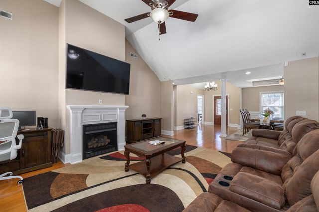 3141 Daufaskie Road, Sumter, SC 29150