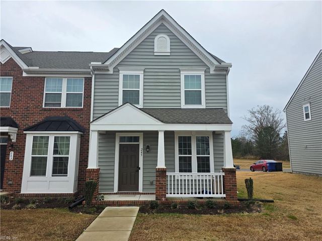 245 Goldenstar LN, Portsmouth, VA 23701