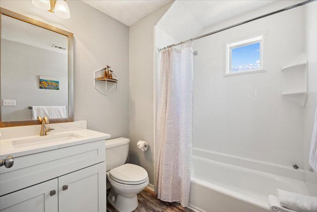 926 Whelk Court B, Fort Walton Beach, FL 32548