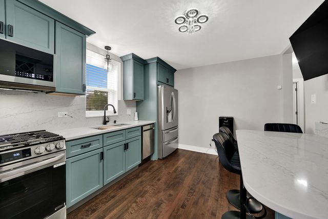 5444 W 64th Street, Chicago, IL 60638