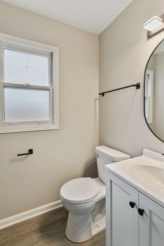 18135 Cherrywood Lane, Homewood, IL 60430