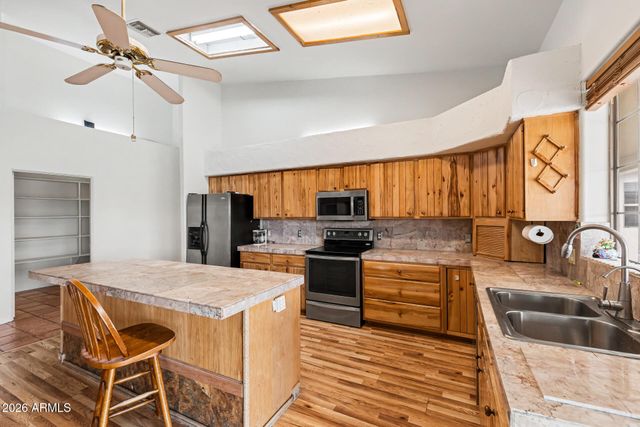 21654 S 158TH Street, Gilbert, AZ 85298