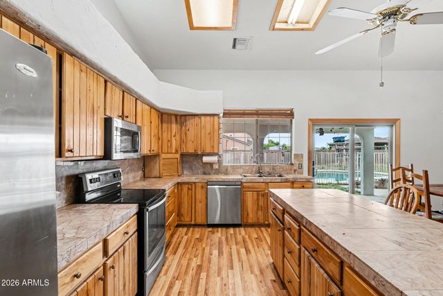 21654 S 158TH Street, Gilbert, AZ 85298