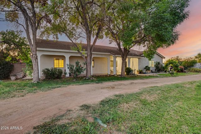 21654 S 158TH Street, Gilbert, AZ 85298