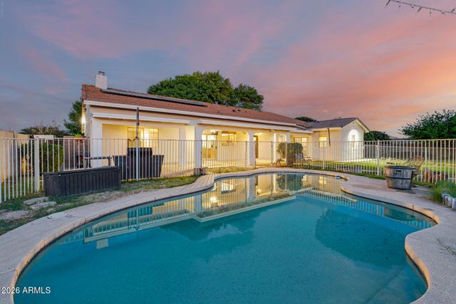 21654 S 158TH Street, Gilbert, AZ 85298