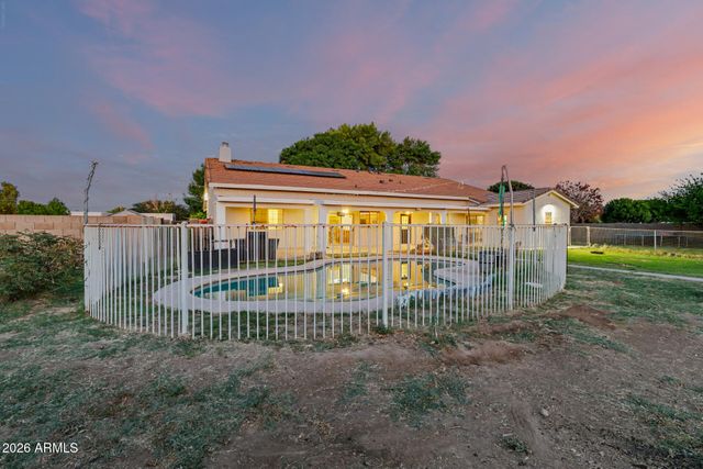 21654 S 158TH Street, Gilbert, AZ 85298