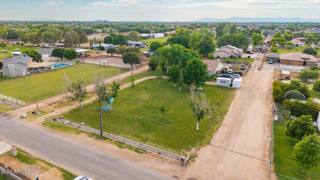 21654 S 158TH Street, Gilbert, AZ 85298