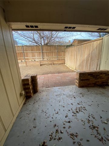 8900 Marilyn Drive, Frisco, TX 75033