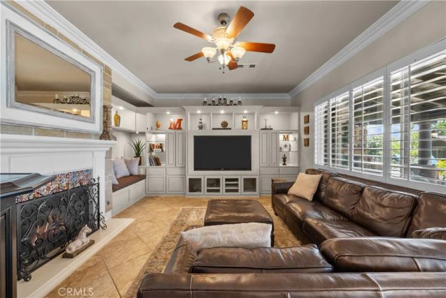 30308 Mallorca Place, Castaic, CA 91384